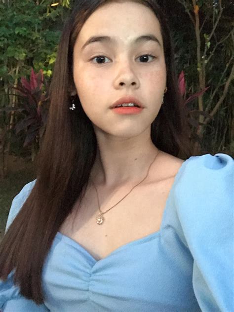 Ayesha Oprenario .